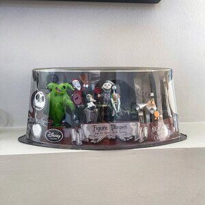 Disney Store Nightmare Before Christmas Figure Playset Jack Skellington Sally